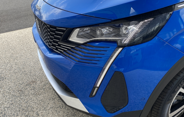 peugeot-3008-1-2-puretech-130ch-s-s-gt-eat8 - 82194686