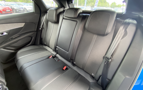 peugeot-3008-1-2-puretech-130ch-s-s-gt-eat8 - 82194686