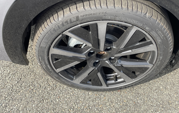 peugeot-208-1-2-puretech-130ch-s-s-gt-eat8 - 97754686