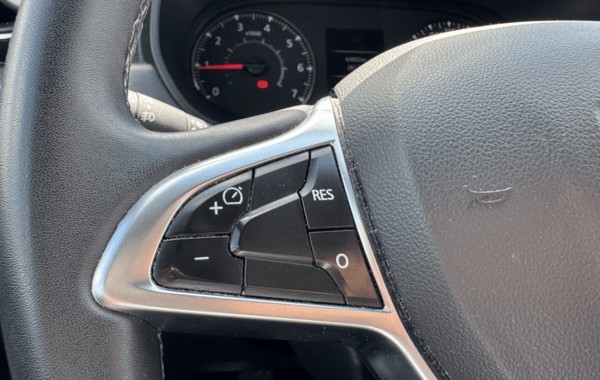 dacia-duster-1-5-blue-dci-115ch-prestige-4x2 - 1001484713