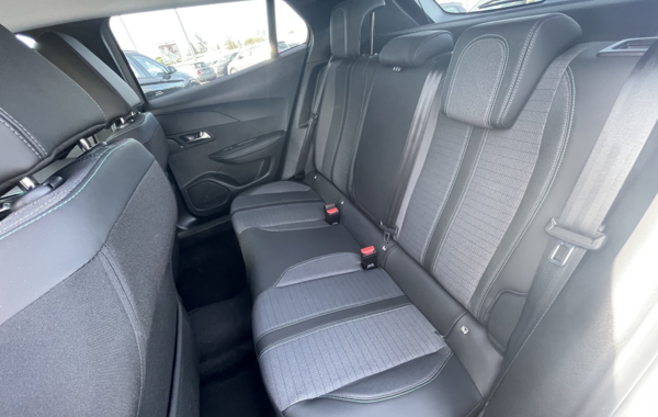 peugeot-2008-1-2-puretech-100ch-s-s-allure - 597364713