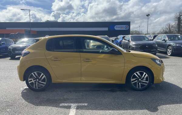 peugeot-208-1-2-puretech-100ch-s-s-allure-118g - 627104713
