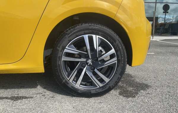 peugeot-208-1-2-puretech-100ch-s-s-allure-118g - 627104713