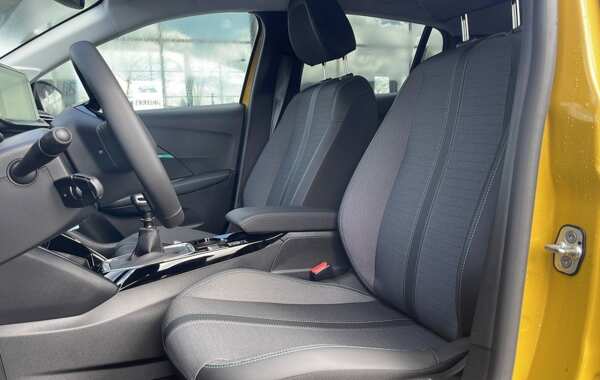 peugeot-208-1-2-puretech-100ch-s-s-allure-118g - 627104713