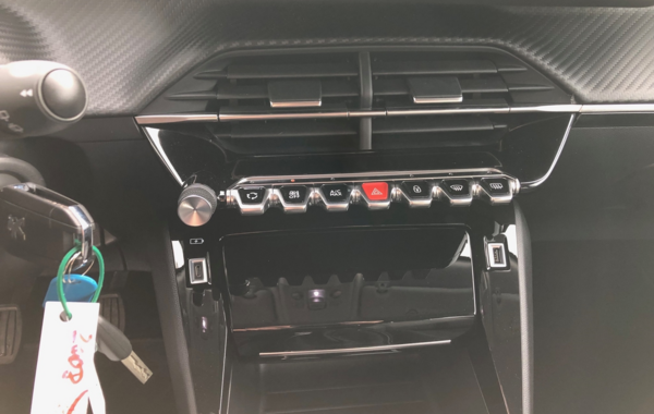 peugeot-2008-1-2-puretech-100ch-s-s-allure - 631754713