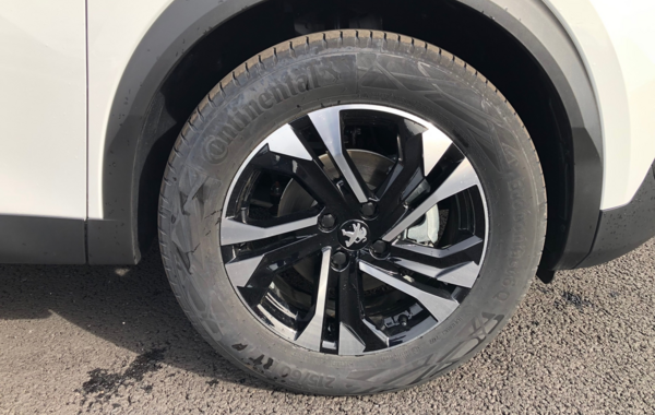 peugeot-2008-1-2-puretech-100ch-s-s-allure - 631754713