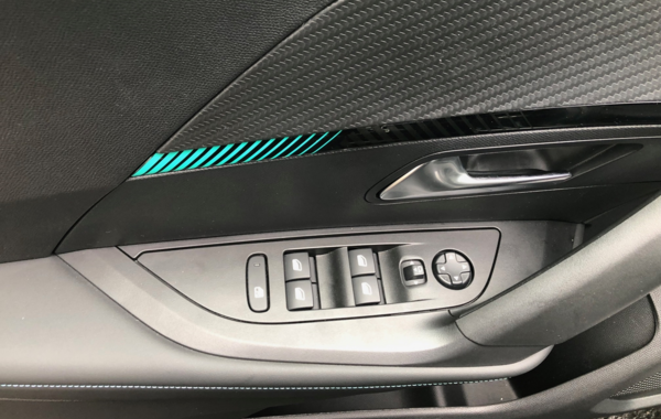 peugeot-2008-1-2-puretech-130ch-s-s-allure-pack-eat8 - 669034713