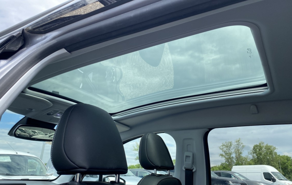 peugeot-2008-1-2-puretech-130ch-e6-c-allure-s-s - 703634713