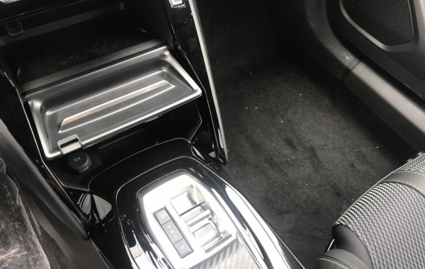 peugeot-2008-1-2-puretech-130ch-s-s-gt-eat8 - 709514713