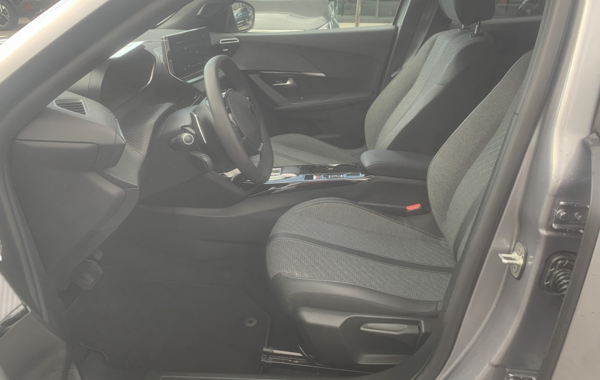 peugeot-2008-1-2-puretech-130ch-s-s-allure-eat8 - 710944713