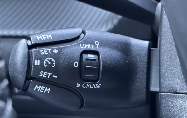 peugeot-2008-1-2-puretech-100ch-s-s-active - 771694713