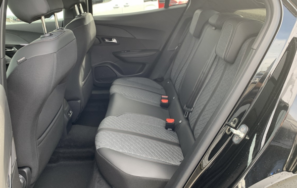 peugeot-2008-1-2-puretech-130ch-s-s-allure-eat8 - 774654713