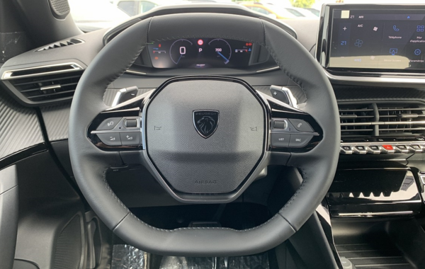 peugeot-2008-1-2-puretech-130ch-s-s-allure-eat8 - 774654713