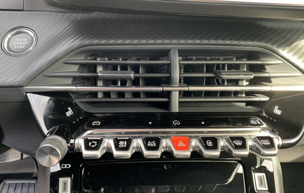 peugeot-2008-1-2-puretech-130ch-s-s-allure-eat8 - 774654713