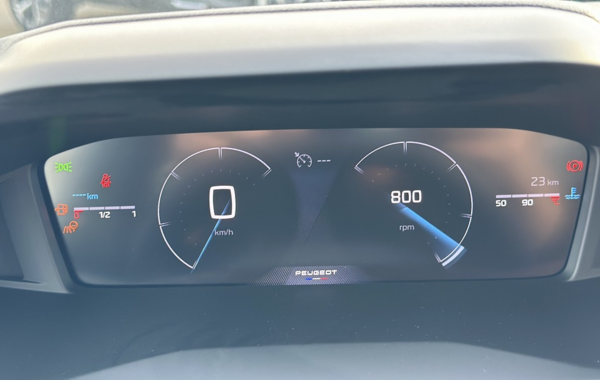 peugeot-208-1-2-puretech-100ch-s-s-allure - 781854713