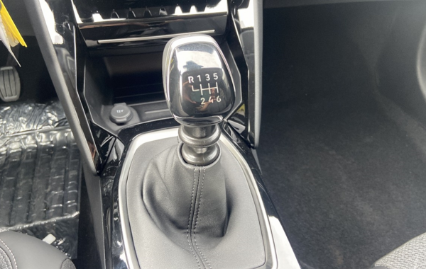 peugeot-208-1-2-puretech-100ch-s-s-allure - 782124713