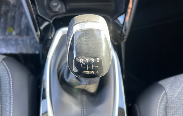 peugeot-208-1-2-puretech-100ch-s-s-allure - 799694713