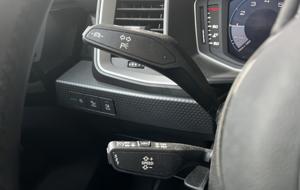 audi-a1-sportback-30-tfsi-110ch-s-line - 799844713