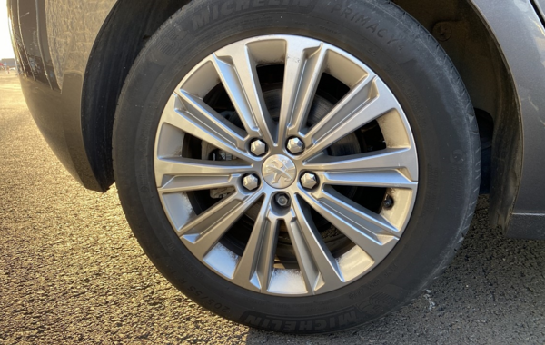 peugeot-308-1-2-puretech-130ch-e6-3-s-s-allure-eat8 - 801484713