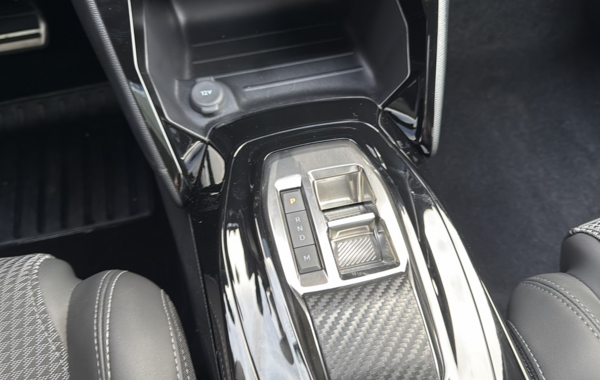 peugeot-2008-1-2-puretech-130ch-s-s-gt-eat8 - 801644713