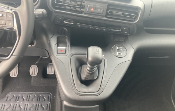 citroen-berlingo-taille-m-1-5-bluehdi-100ch-s-s-plus-5-places - 811714713