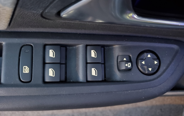 citroen-c4-x-puretech-130ch-s-s-shine-eat8 - 825054713