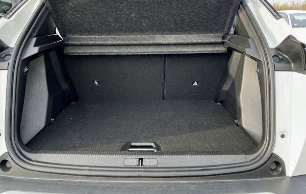 peugeot-2008-1-2-puretech-130ch-s-s-allure-eat8 - 828404713