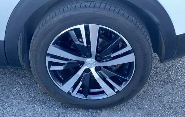 peugeot-3008-1-2-puretech-130ch-allure-s-s-eat6 - 832144713
