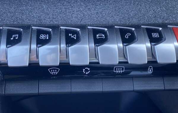 peugeot-3008-1-2-puretech-130ch-allure-s-s-eat6 - 832144713