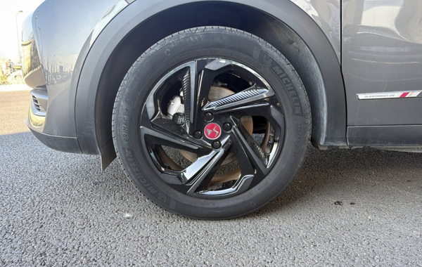 ds-ds-3-crossback-e-tense-performance-line - 835554713