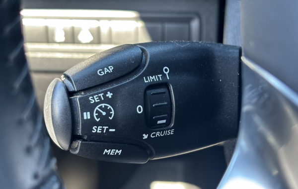 peugeot-308-1-2-puretech-130ch-s-s-allure-pack-eat8 - 835764713