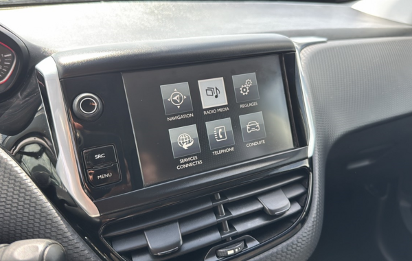 peugeot-2008-1-2-puretech-130ch-gt-line-s-s - 838494713