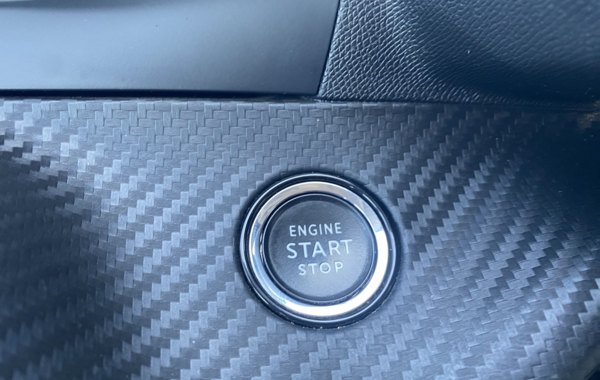 peugeot-2008-1-2-puretech-130ch-s-s-allure - 838664713