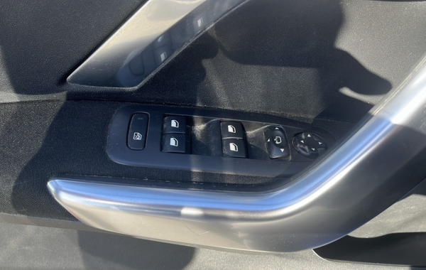 peugeot-2008-1-2-puretech-130ch-e6-c-allure-s-s - 839494713