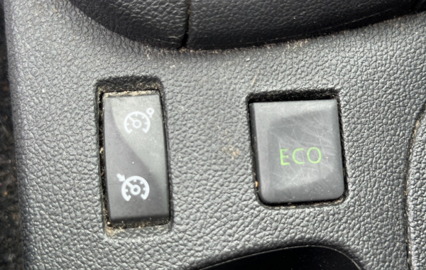 renault-clio-iv-1-5-dci-75ch-energy-business-5p - 840394713