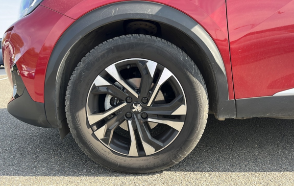 peugeot-2008-1-2-puretech-130ch-s-s-allure - 843534713