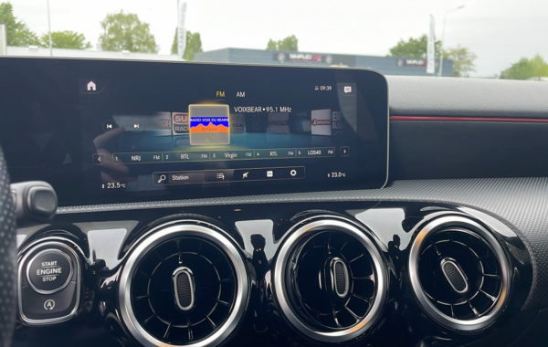 mercedes-classe-a-180-d-116ch-amg-line-7g-dct - 843724713