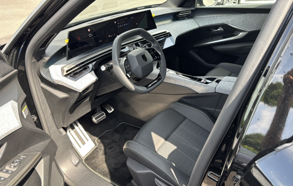 peugeot-5008-hybrid-145ch-gt-e-dcs6 - 845074713