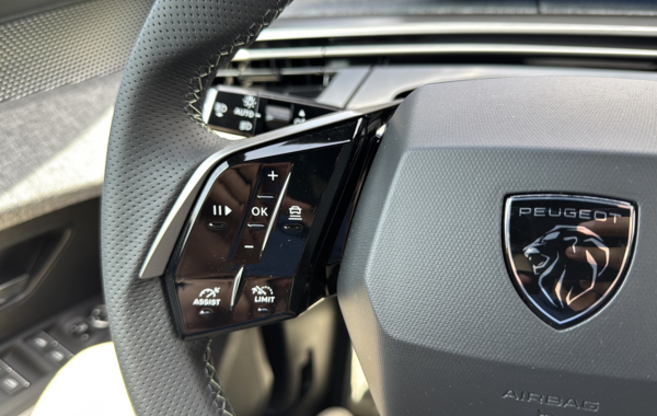 peugeot-5008-hybrid-145ch-gt-e-dcs6 - 845084713