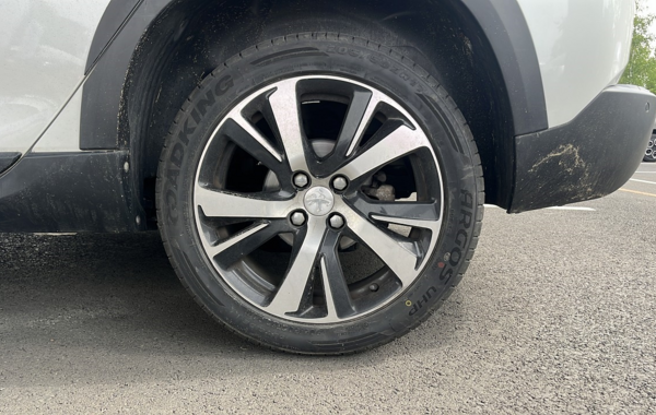peugeot-2008-1-5-bluehdi-120ch-e6-c-gt-line-s-s-eat6 - 845194713
