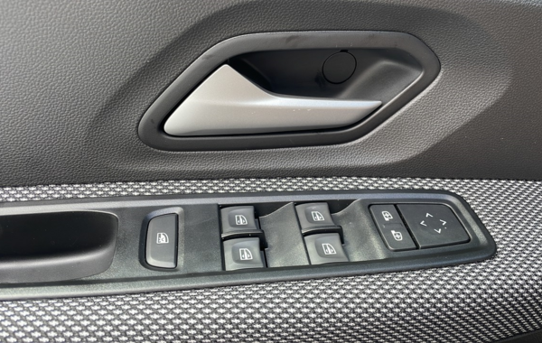 dacia-sandero-1-0-tce-90ch-stepway-expression-cvt-24 - 846464713
