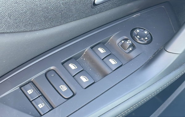 peugeot-408-phev-225ch-allure-pack-e-eat8 - 847784713