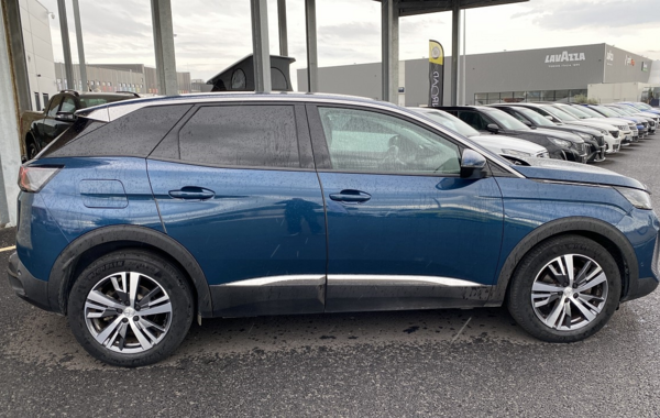 peugeot-3008-1-2-puretech-130ch-s-s-allure - 848074713