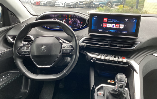 peugeot-3008-1-2-puretech-130ch-s-s-allure - 848074713