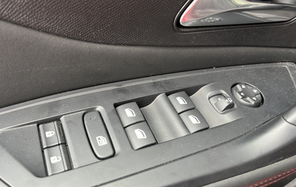 peugeot-308-1-2-puretech-130ch-s-s-allure-pack-eat8 - 850614713
