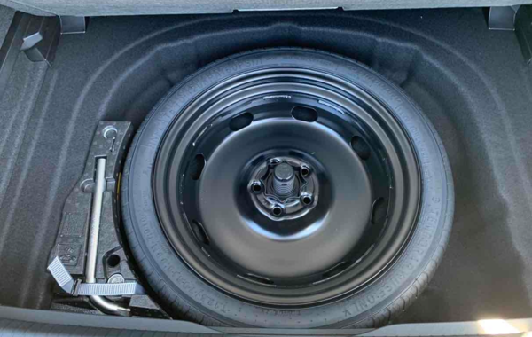 volkswagen-golf-viii - 853494713