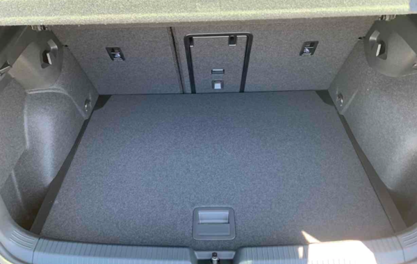 volkswagen-golf-viii - 853494713