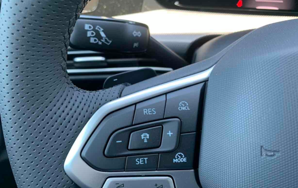 volkswagen-golf-viii - 853494713