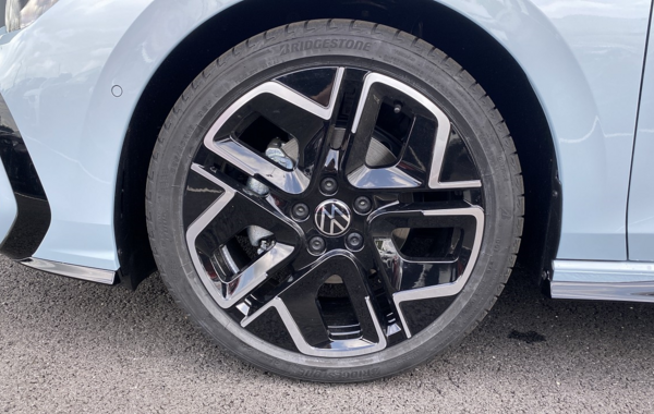 volkswagen-golf-viii-2-0-tdi-150ch-r-line-dsg7 - 853504713
