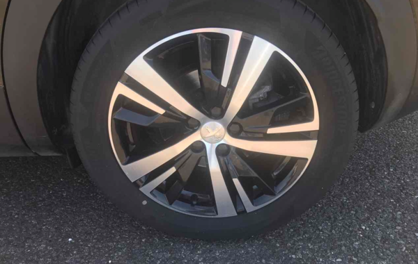 peugeot-3008-1-2-puretech-130ch-s-s-gt-eat8 - 853974713